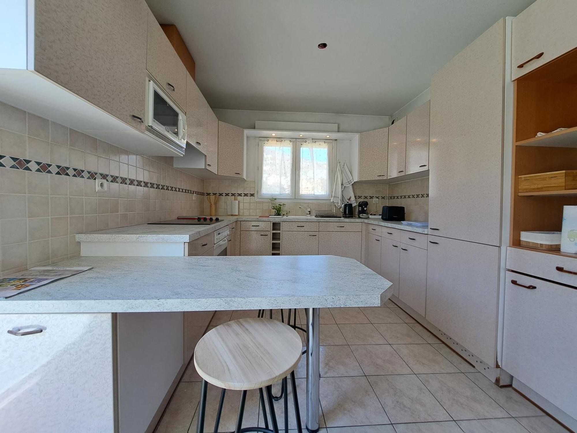 Grand T2 Proche Centre Ville, Vue Mer Et Montagne Bastia  Extérieur photo